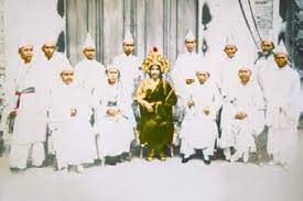 MỘT CHỨC SẮC THẬP NHỊ THỜI QUÂN 13 NĂM XÁC CÒN NGUYÊN NHƯ LỤC TỔ HUỆ NĂNG